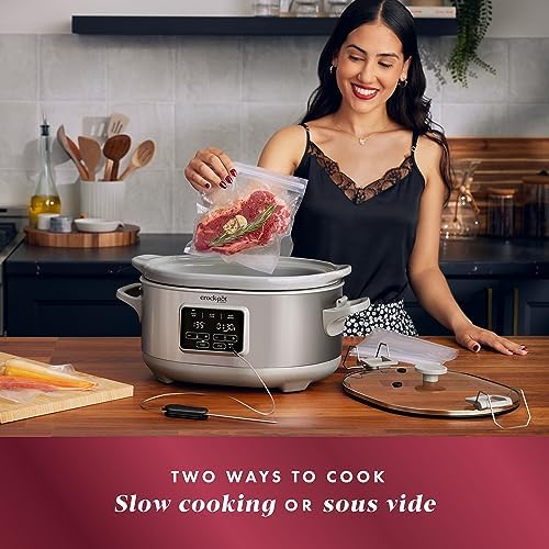 7 Quart Programmable Cook & Carry Slow Cooker - Curated Catalog A8